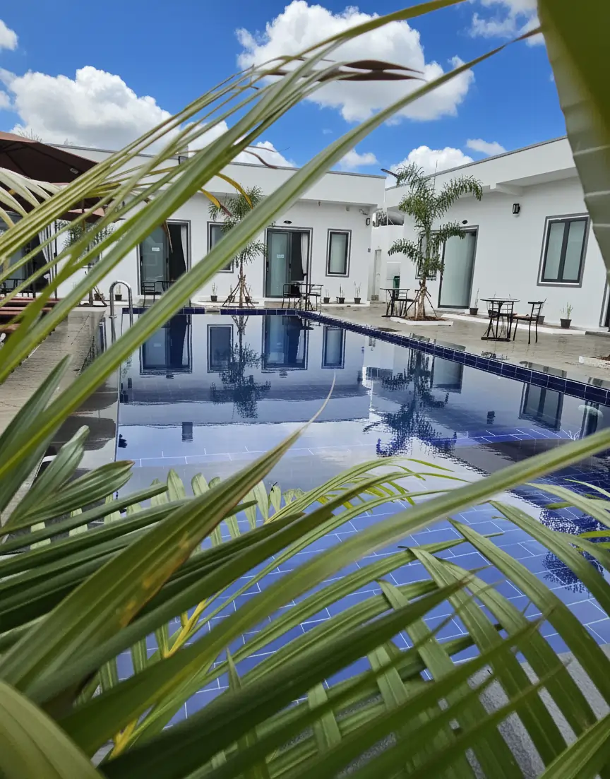 Large Area with Huge Swimming Pool