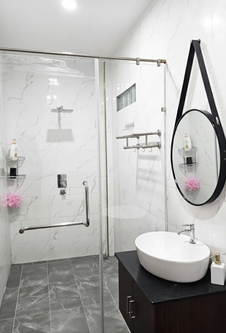 Bath room-Private Area with Swimming Pool